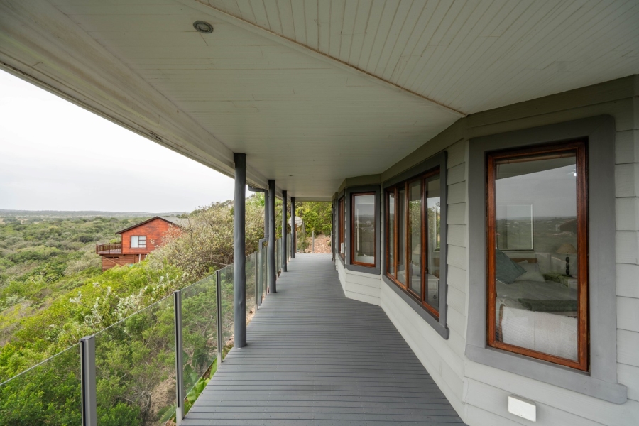 3 Bedroom Property for Sale in Seafield Eastern Cape